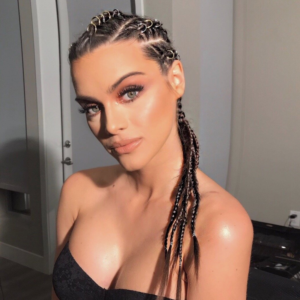 STONE COLD FOX braid style